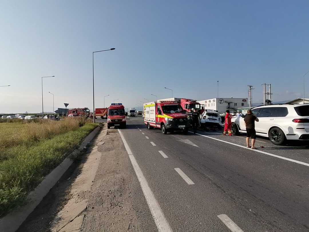 update video foto accident teribil pe calea șurii mici - patru persoane decedate