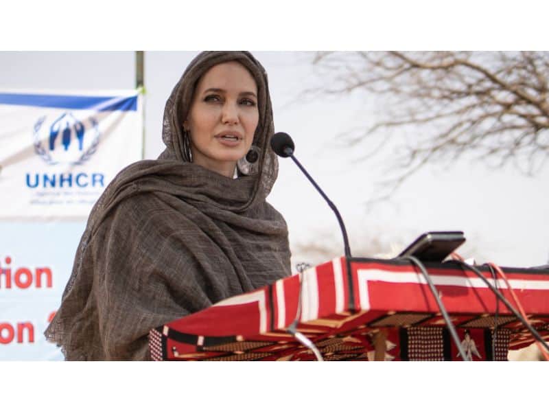 angelina jolie și-a creat cont pe instagram pentru a susține drepturile femeilor din afganistan