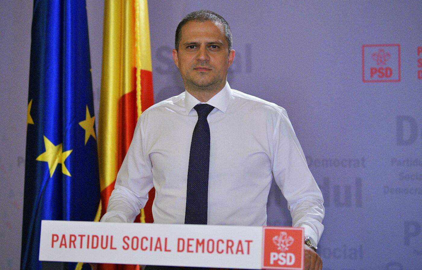 bogdan trif, psd sibiu - ”oare toți liberalii care au participat la congres, în ce categorie se încadrează: precauți sau proști?”