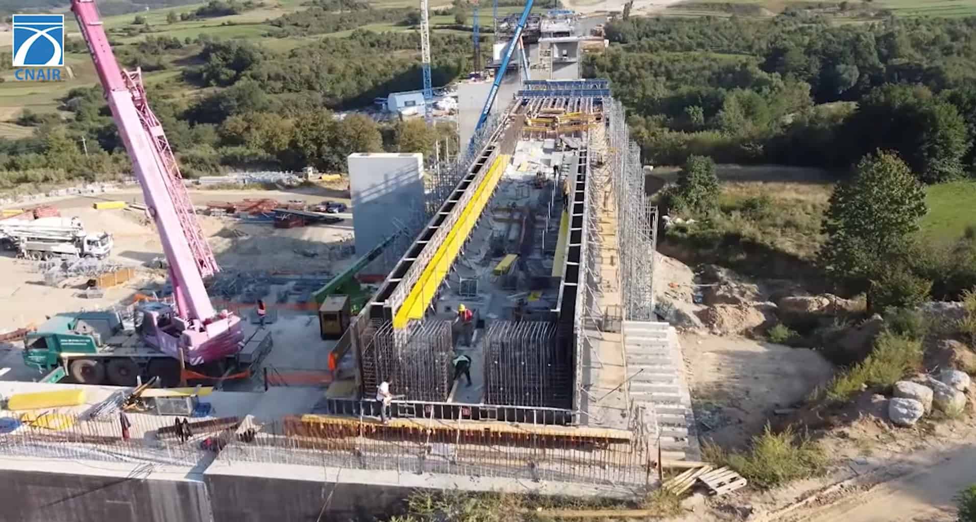 video imagini spectaculoase cu autostrada sibiu-boiţa. lucrările sunt gata în proporție de 50 la sută