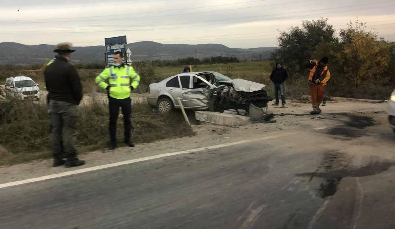 accident pe dn1 la avrig - un tir a lovit o mașină aflată în depășire