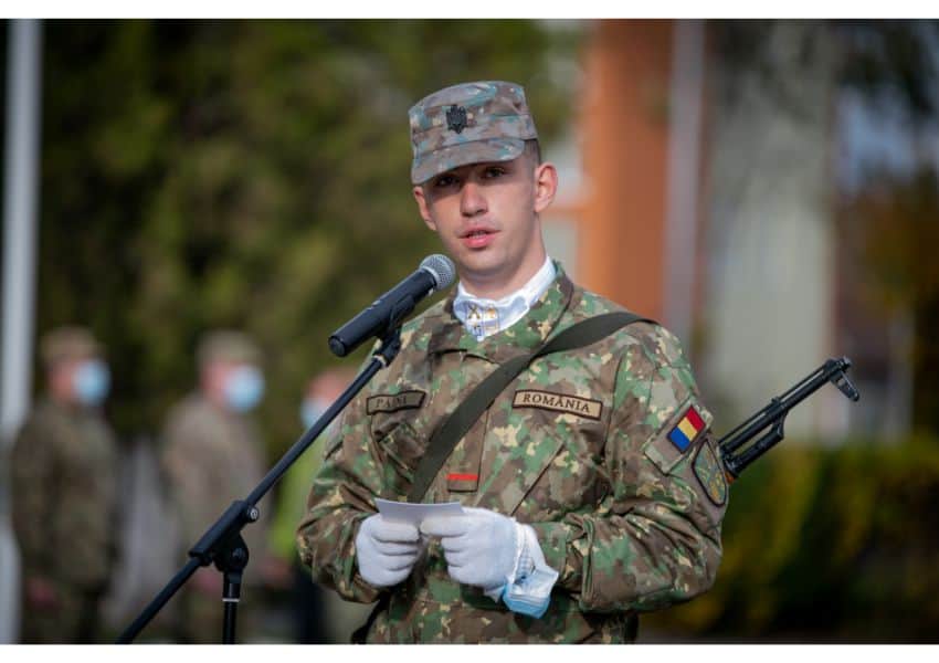 Studenții Academiei Forțelor Terestre „Nicolae Bălcescu” din Sibiu au depus jurământul militar