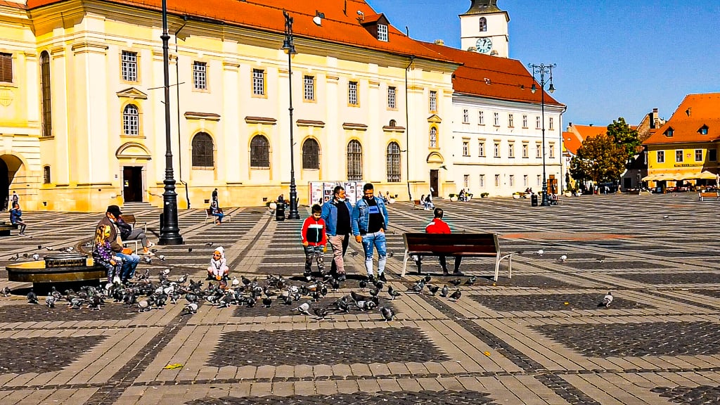 vreme frumoasă joi la sibiu, cu temperaturi de 16 grade - vineri plouă din nou