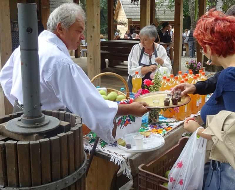 Weekend dedicat toamnei la Sibiu - Sărbătoarea recoltei la Muzeul Astra, cap de afiș