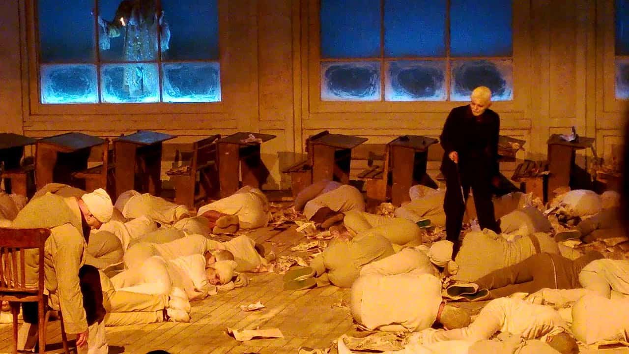 spectacolul "faust", anulat la sibiu - unul dintre actori s-a îmbolnăvit de covid-19