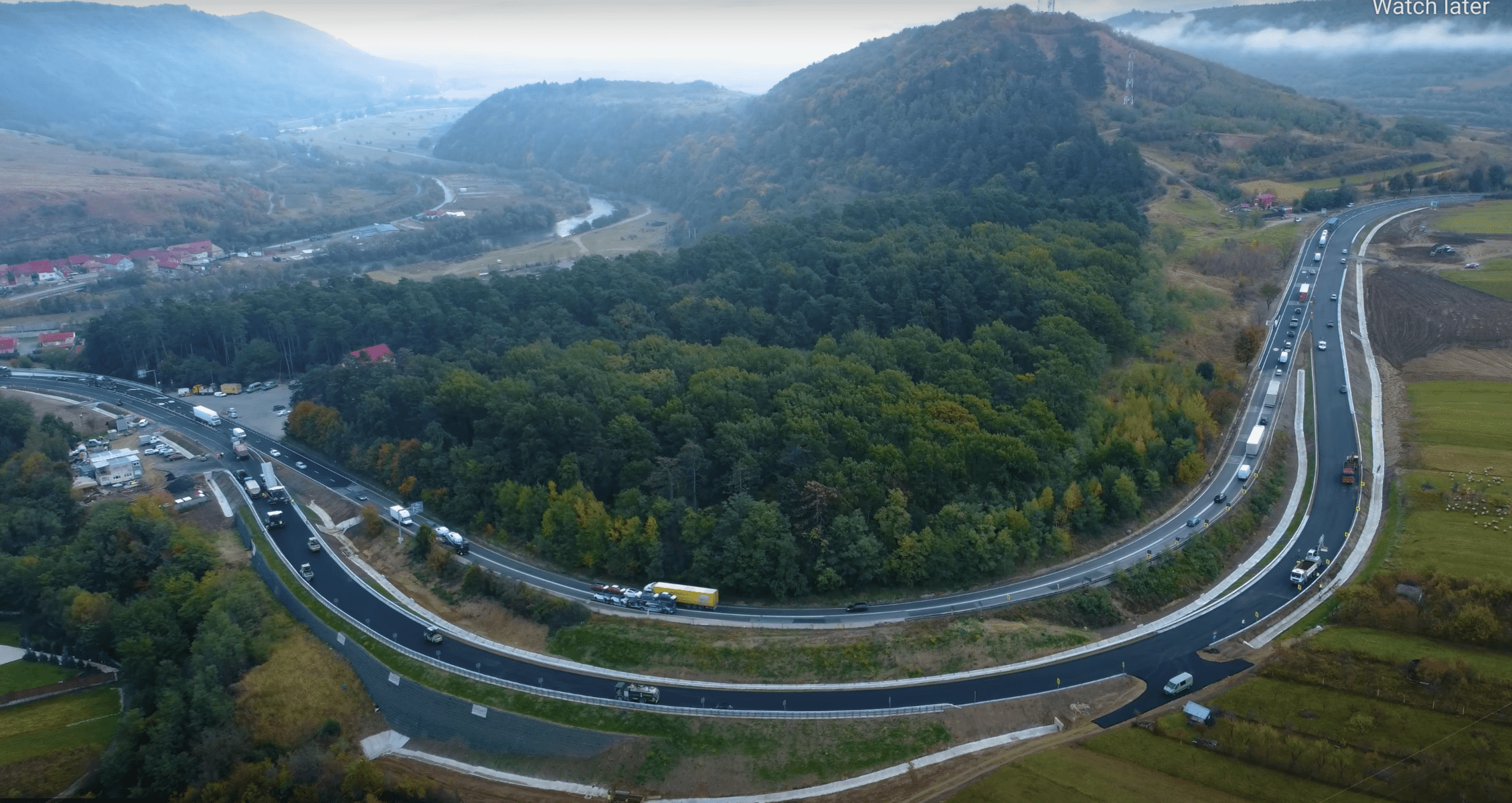 video - lărgirea dn7 la patru benzi între tălmaciu și boița, aproape gata - imagini din dronă!