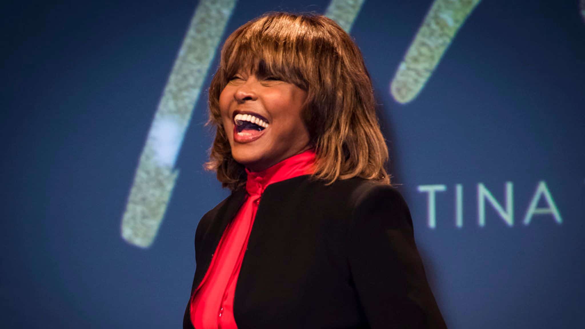 suma fabuloasă pentru care tina turner și-a vândut drepturile muzicale