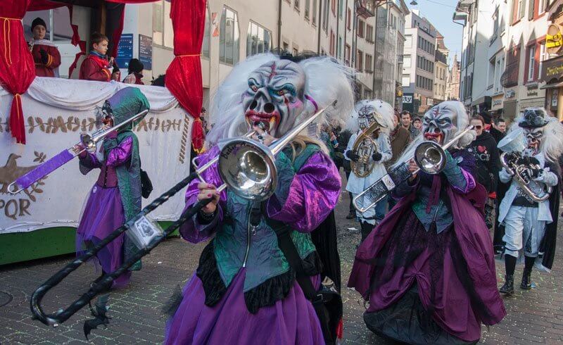 video: sibiul ar putea avea un carnaval - „cu muzică de fanfară, un eveniment legat de societate, cu sibieni”