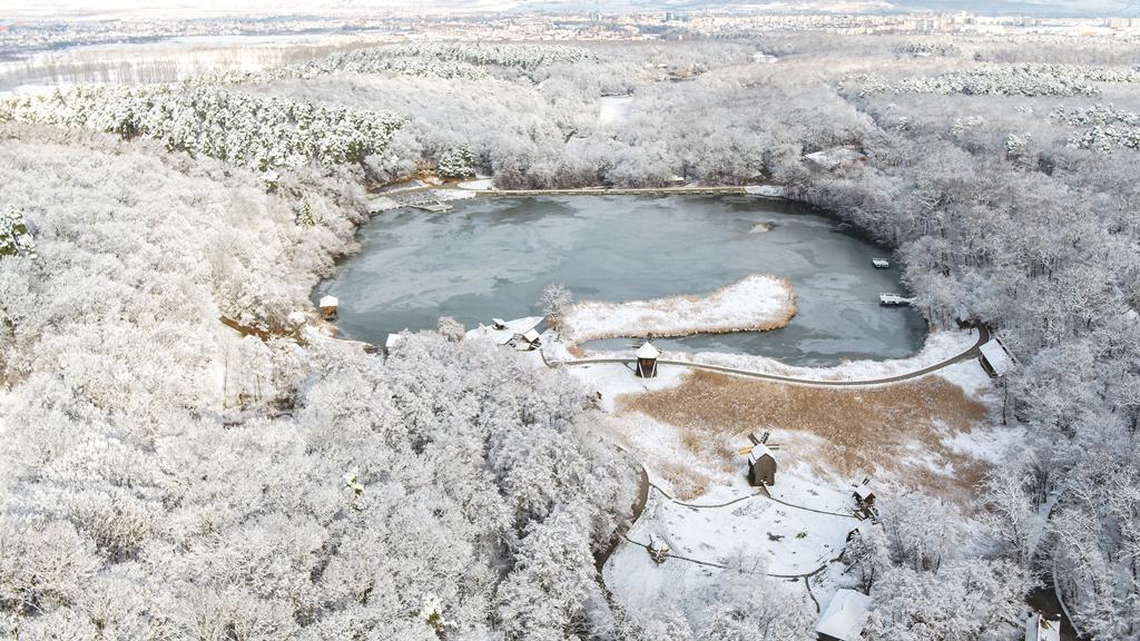 prognoza meteo pe două săptămâni - trei zile de ger, iar apoi vin ninsorile din nou