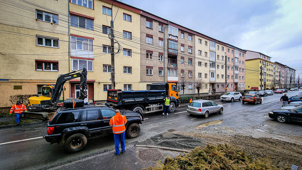 video evitați strada maramureșului - reparații urgente la final de an