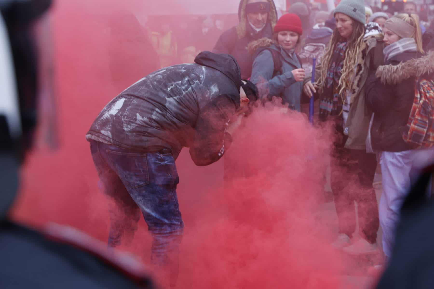 video protest în austria împotriva vaccinării obligatorii. 40.000 de oameni au ieșit în stradă