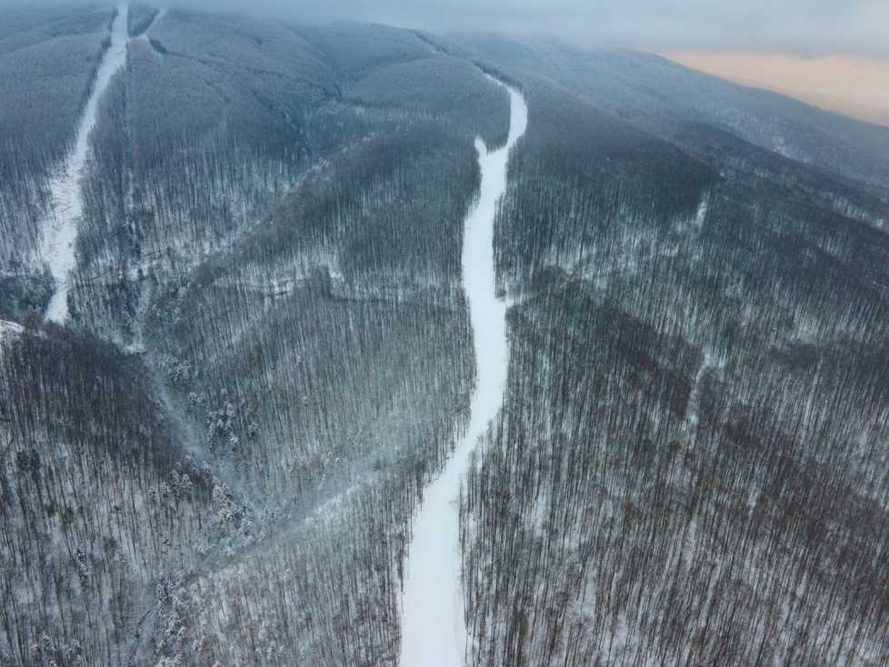 foto se deschide cea mai lungă pârtie de schi din românia - are peste şase kilometri