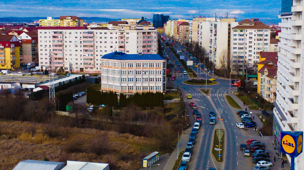 video modernizarea bulevardului mihai viteazu - două asociații propun piste de biciclete în giratorii și zonă de promenadă ca la amsterdam