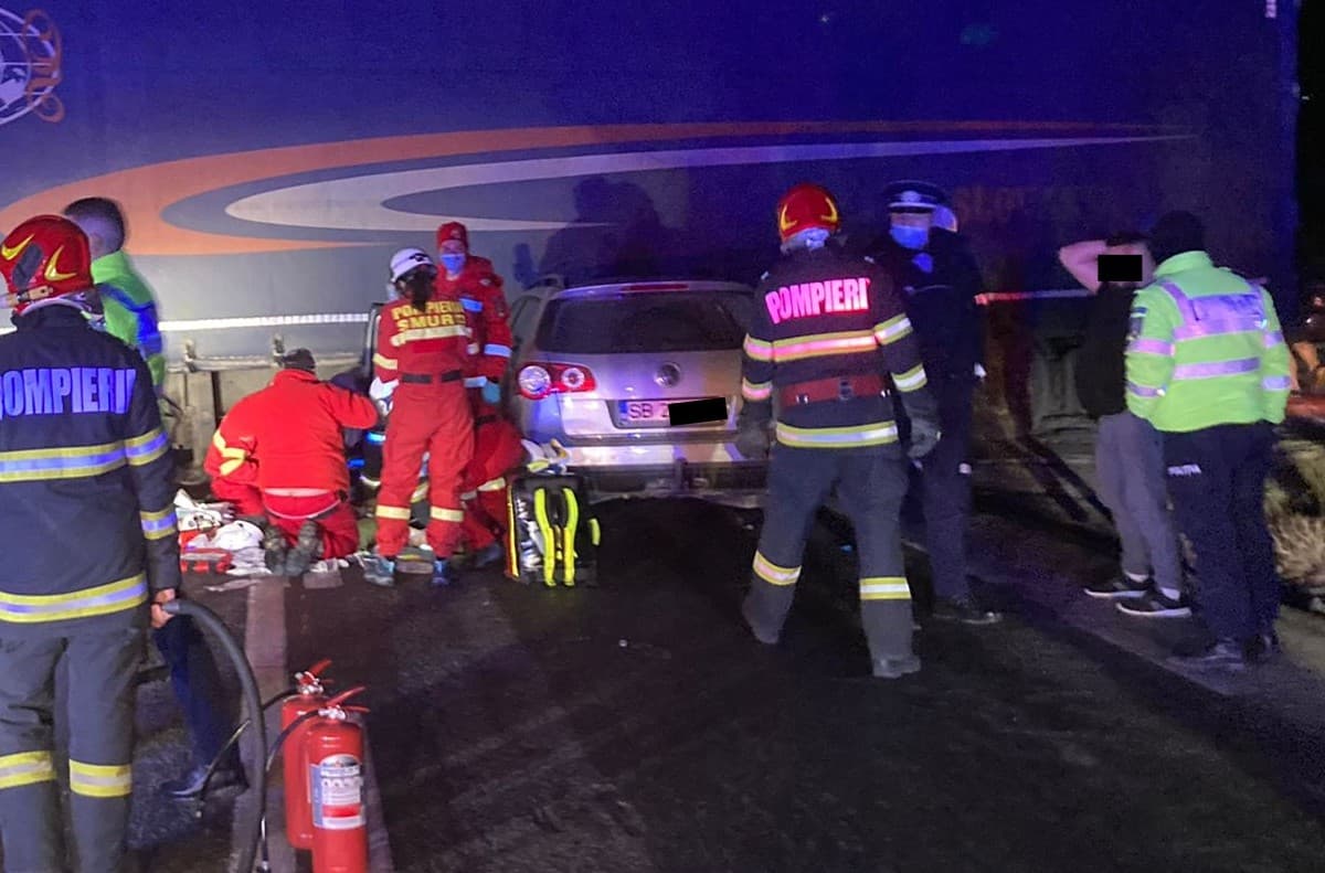 VIDEO: Tragedia de la Cristian - Zeci de oameni îl plâng pe Ionuț, tânărul de 35 ani mort în accident