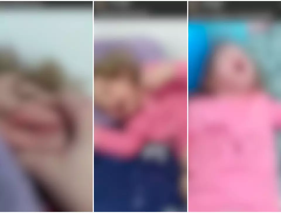 o fetiță de doi ani a fost bătută de mama ei în timp ce făcea live pe facebook