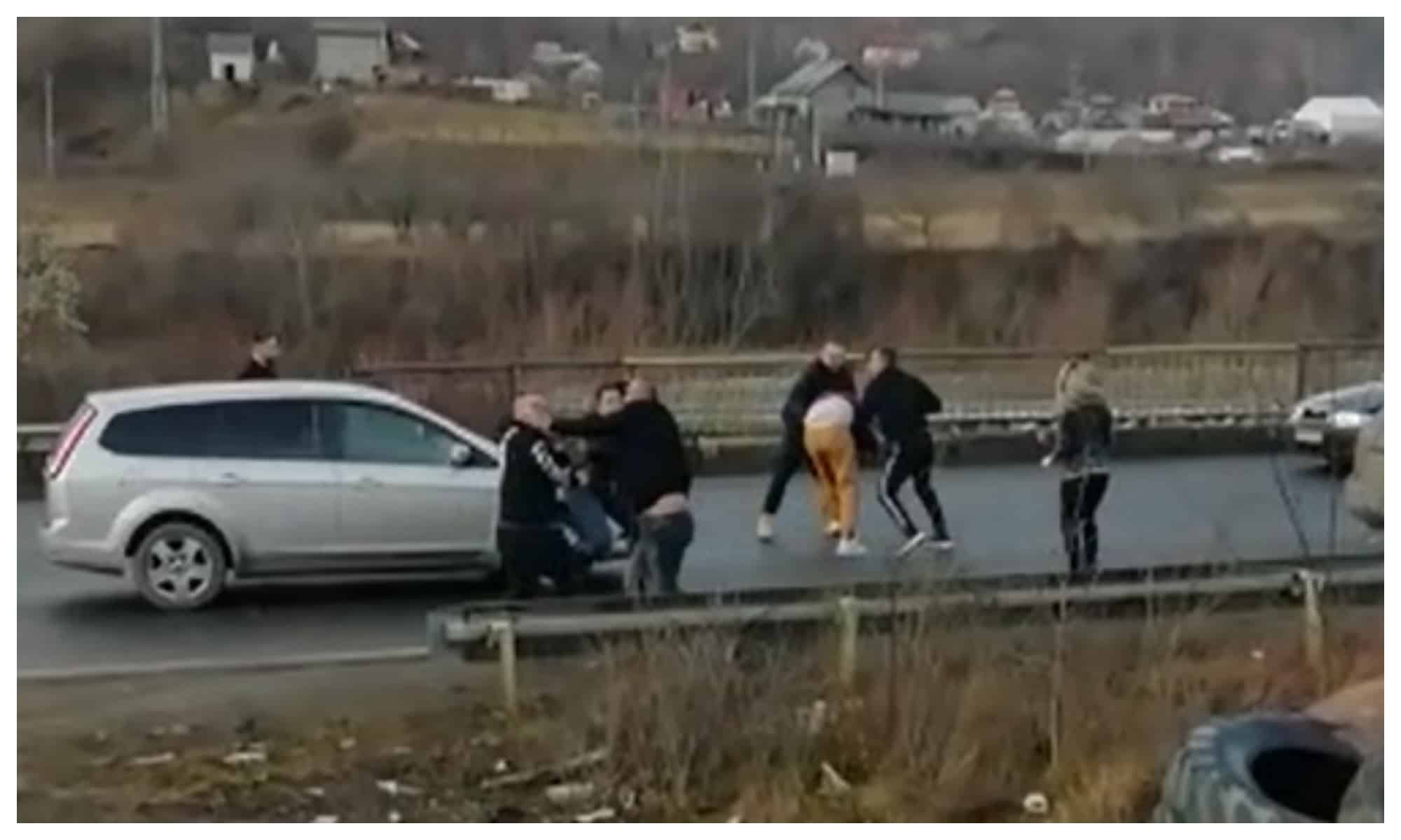 video nervi în trafic - bătaie ca în filme pe dn 1