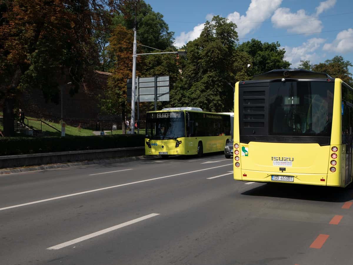 Șapte stații noi de autobuz între Sibiu și Păltiniș și pe Calea Cisnădiei. Mai multe curse și spre Muzeul Astra