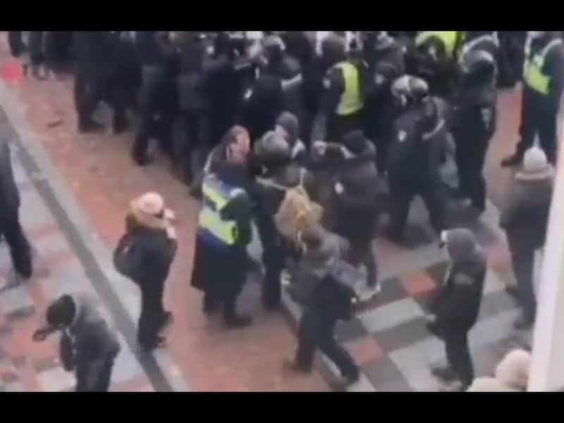 video: proteste în ucraina - cetățenii vor să cucerească parlamentul