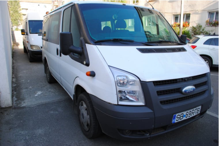 anaf sibiu scoate la vânzare maşini confiscate - două mercedes-benz sprinter, un ford transit şi un audi a3