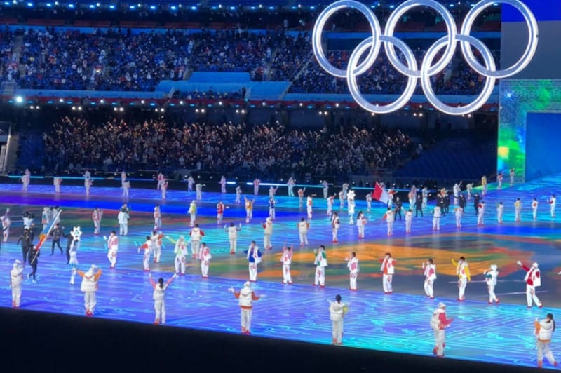 jocurile olimpice de la beijing s-au încheiat - steagul a fost predat italienilor de la milano cortina