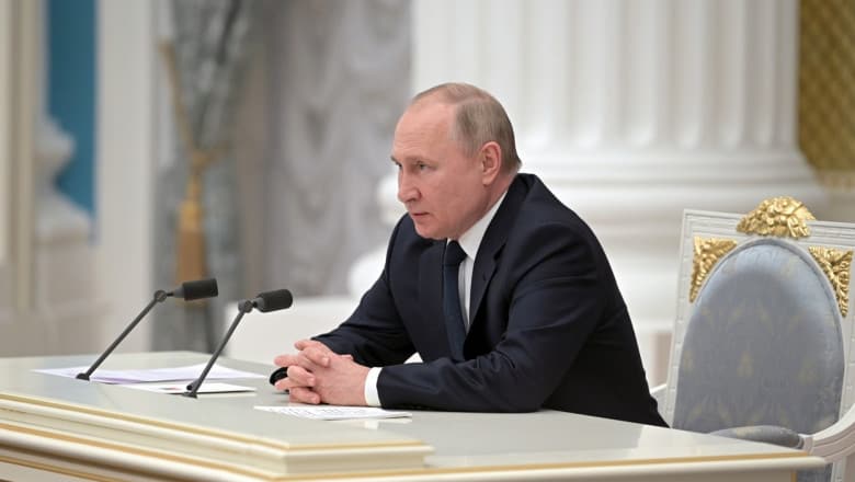 vladimir putin pune în alertă forţele nucleare ale rusiei