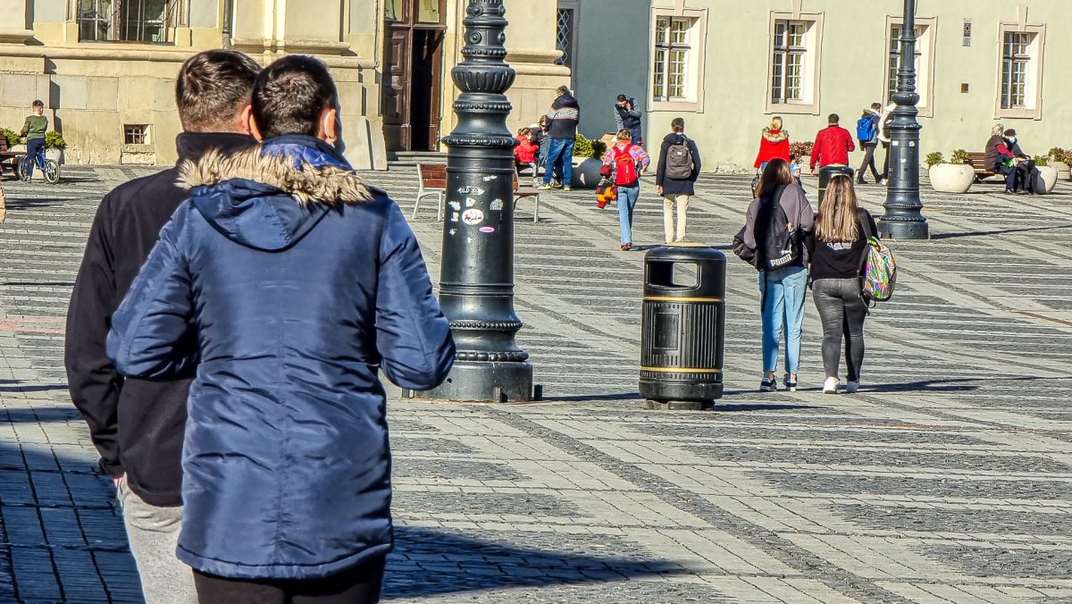 aproape 3.000 de cazuri covid în românia, dintre care 72 la sibiu