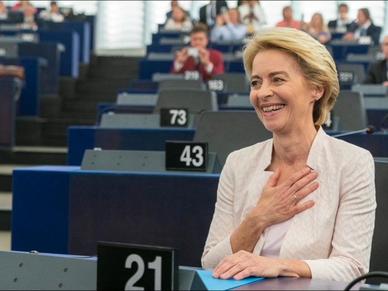 ursula von der leyen realeasă pentru funcția de președinte al comisiei europene