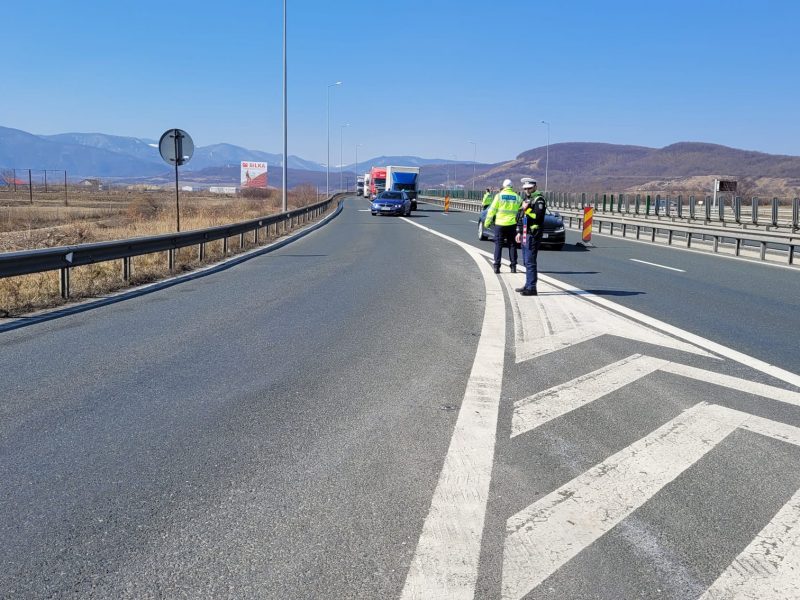 Dosar penal pentru un șofer beat prins pe autostrada Sibiu - Deva