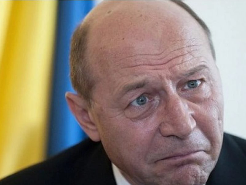 traian băsescu trebuie să părăsească vila de protocol până miercuri