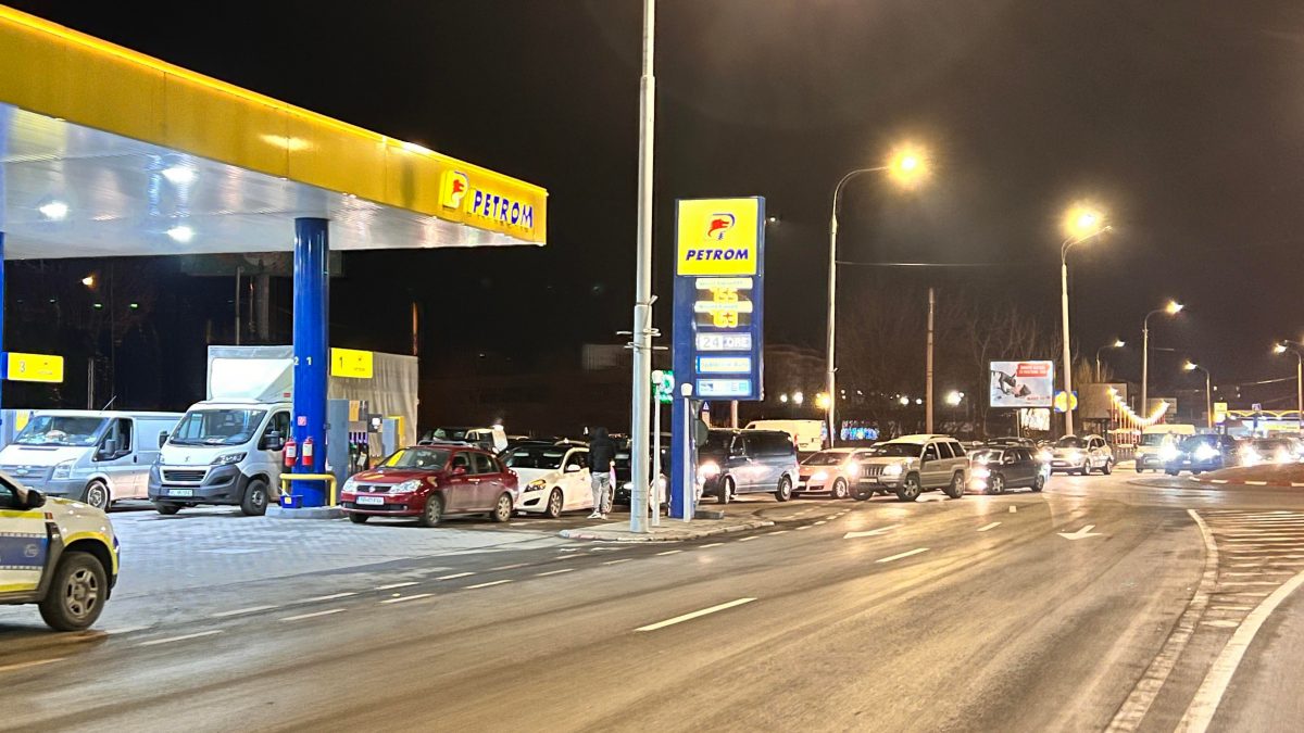 Consiliul Concurenţei investighează benzinăriile în care preţurile carburanţilor au crescut foarte mult