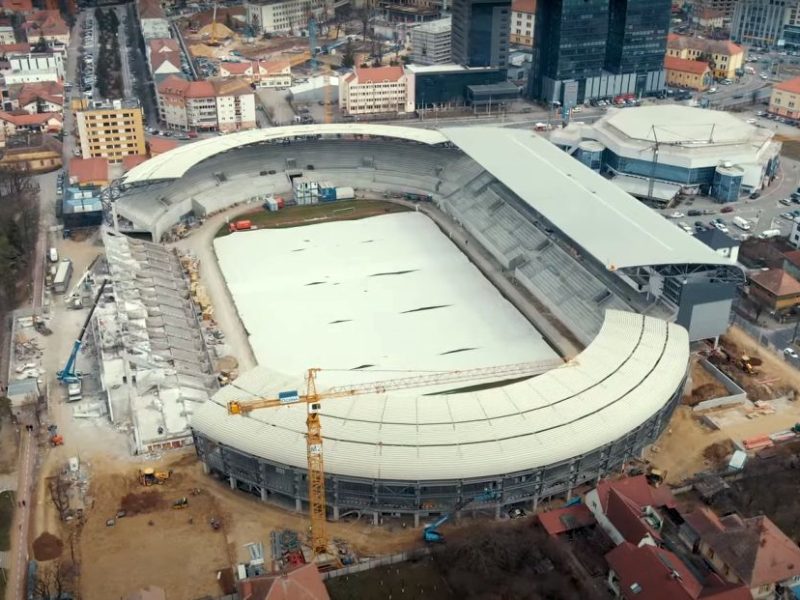 una dintre marile lucrări ale constructorului sibian con-a a fost modernizarea stadionului municipal