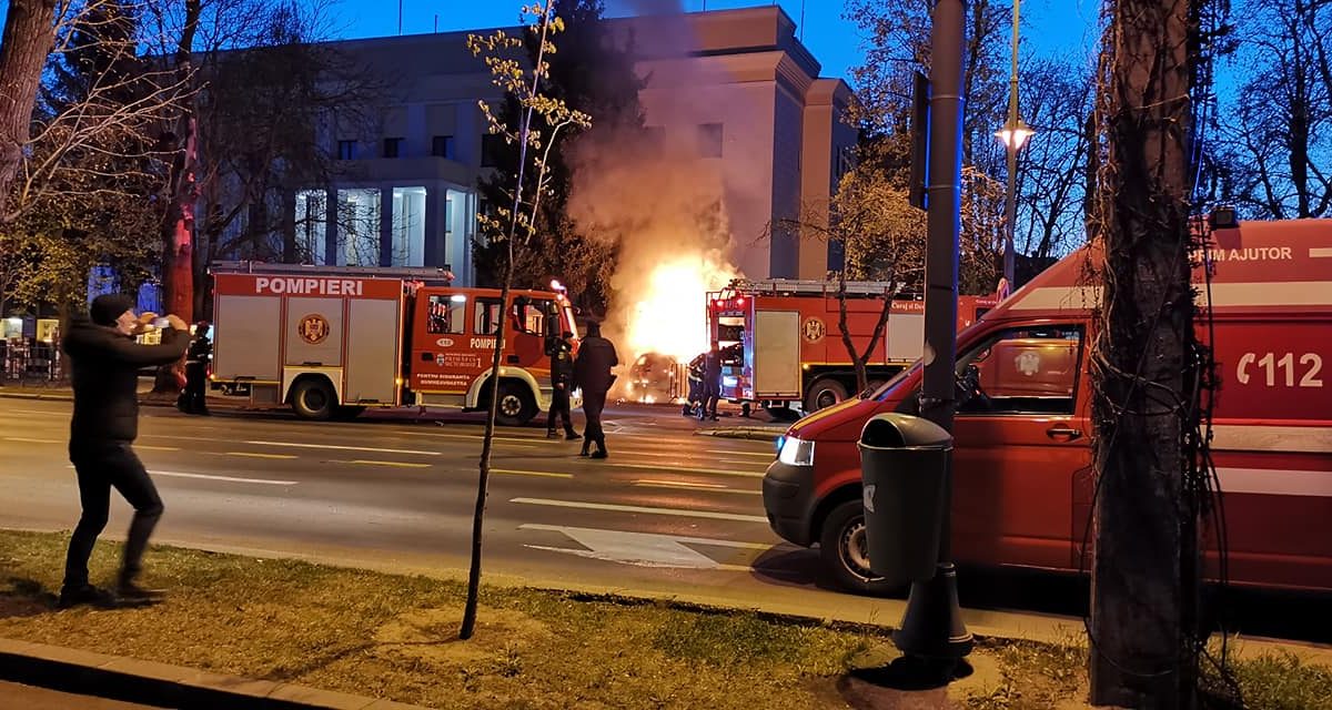 Incidentul de la Ambasada Rusiei din Bucureşti - Cine e șoferul care s-a incendiat după ce a intrat cu mașina în zid