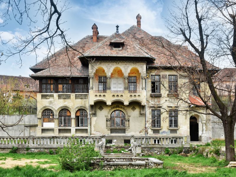 Camera de Comerț Sibiu vrea să cumpere Casa Alfred de pe strada Constituției - ”Costă 2 milioane de euro, accesăm fonduri europene”