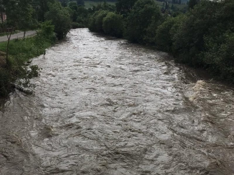 cod galben de viituri și inundații sâmbătă în sibiu și alte județe din țară