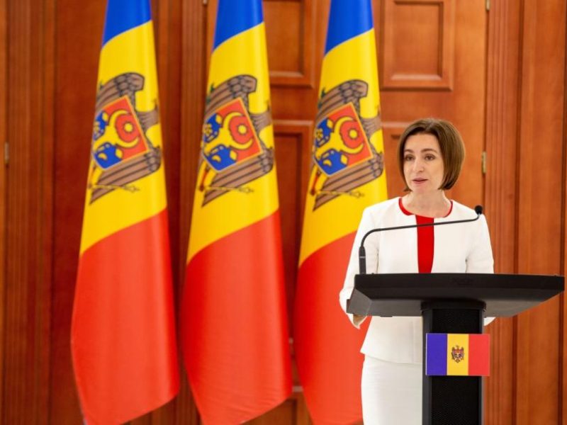 maia sandu semnează decretul pentru începerea negocierilor de aderare a republicii moldova la ue