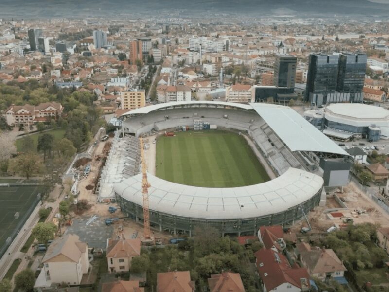 video foto imagini noi cu stadionul municipal - tribuna oficială și peluzele sunt gata - știm când se inaugurează arena!