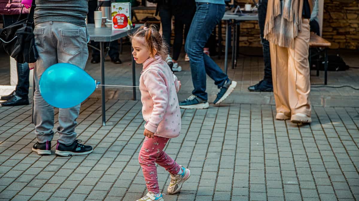 VIDEO FOTO Ucrainenii ”adoptați„ la Sibiu - ”Toată lumea e săritoare, dar inima mea e în Ucraina”