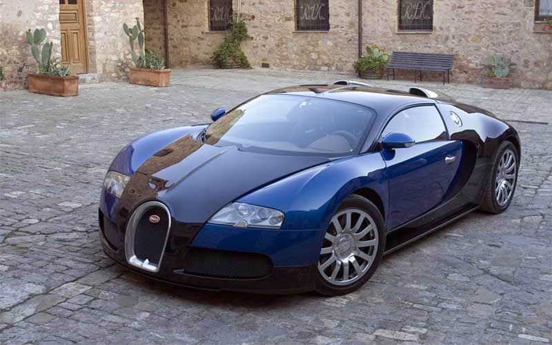 Bugatti Veyron, cel mai scump autoturism second-hand înmatriculat în 2022, în România