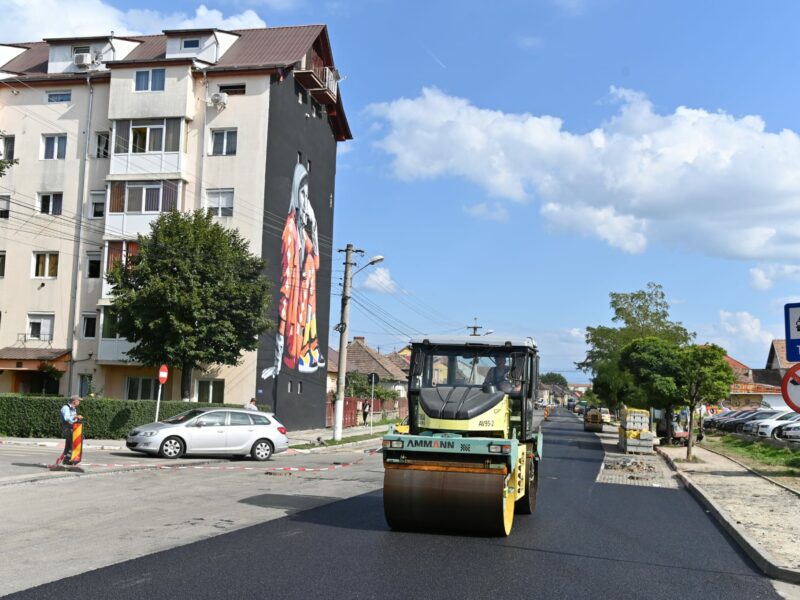 se asfaltează strada lungă din sibiu - lucrările se vor face noaptea