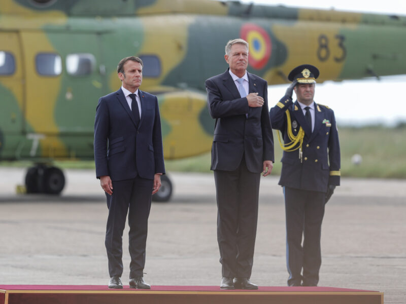 iohannis, după întâlnirea cu macron - ”împreună suntem mai puternici”