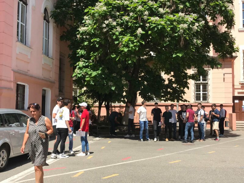 cele mai bune rezultate la bac din sibiu, la „lazăr” - director: „a fost o promoție bună și serioasă”