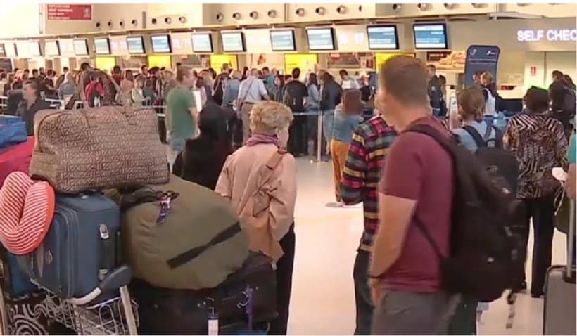 Aeroporturile din Europa supra solicitate – Se cere reducerea numărului de zboruri