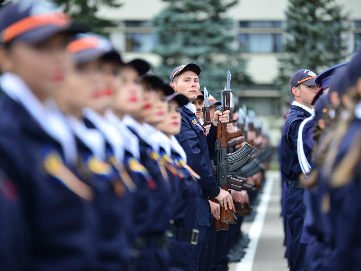 au început înscrierile pentru admiterea în școlile de agenți de poliție. care sunt procedurile de înscriere