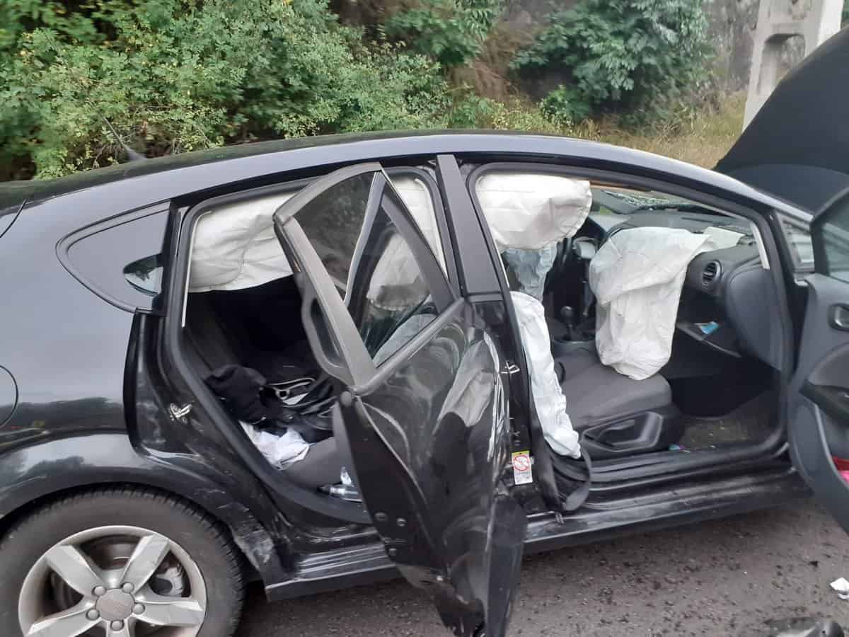 Accident pe Valea Oltului la Racovița - O persoană rănită, transportată la spital