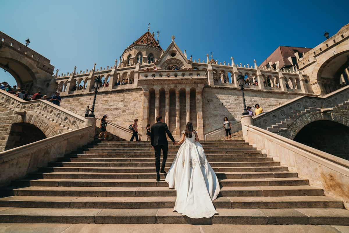 Un nou trend la Sibiu pentru darul de nuntă - Voucherele de vacanță și cardurile cadou