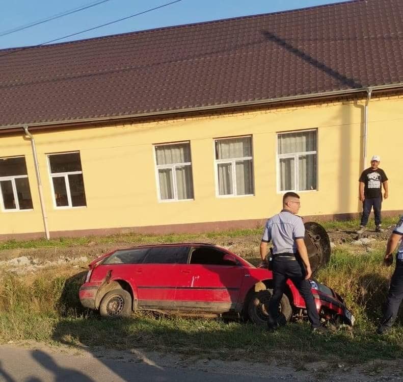 un bărbat beat și fără carnet a provocat un accident la roșia