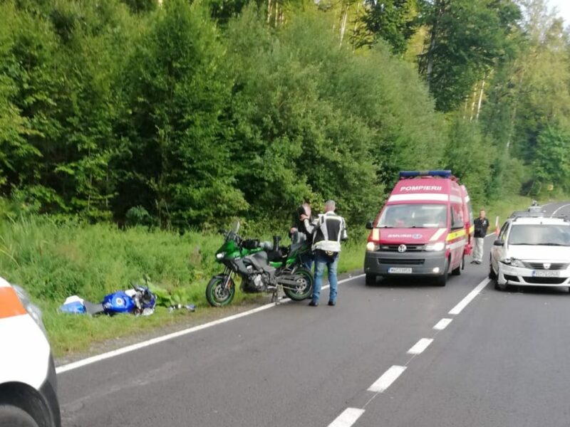 motocicliști răniți la cârțișoara - un șofer de 70 de ani, vinovat de producerea accidentului