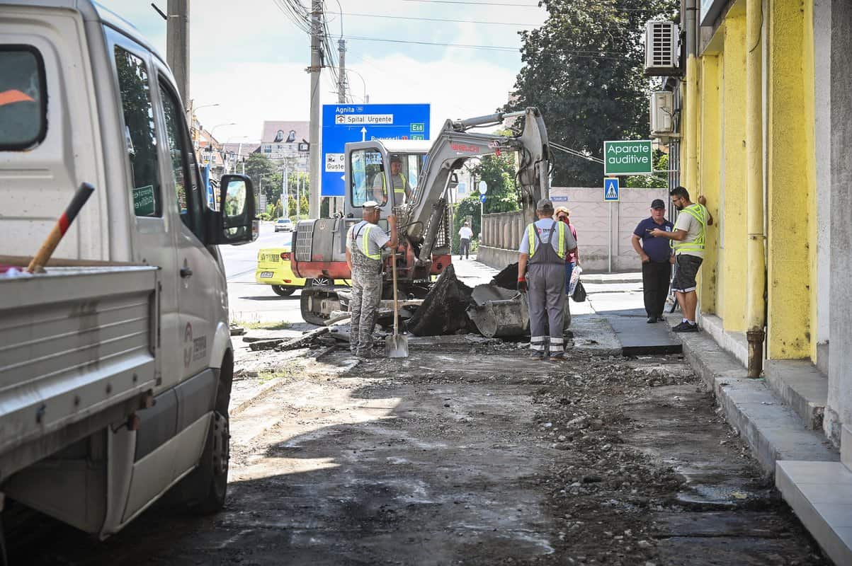 Evitați strada Constituției - Se fac lucrări la carosabil, iar traficul va fi afectat