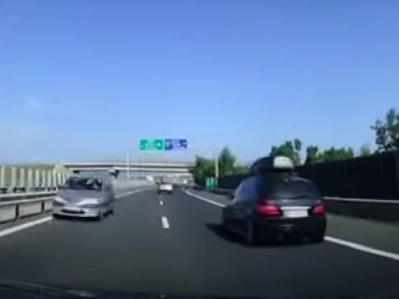 VIDEO: Șofer pe contrasens pe A1 Deva - Sibiu. Accident evitat în ultima fracțiune de secundă