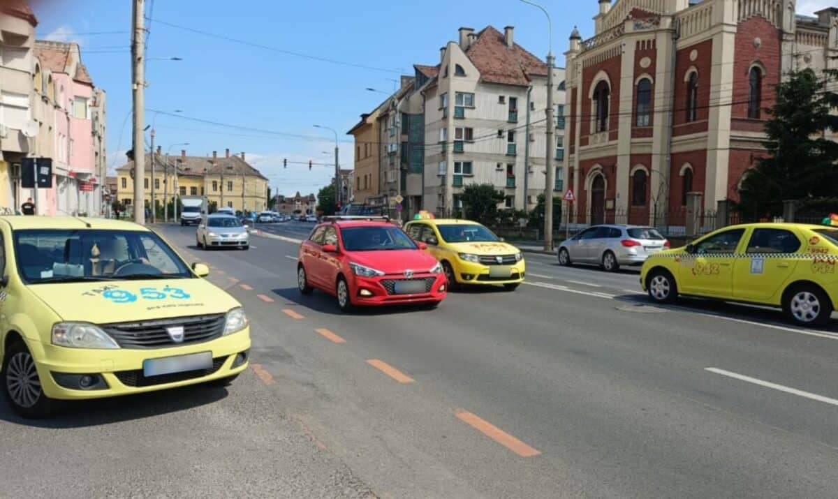 La cererea taximetriștilor din Sibiu - Prețul pe kilometru ar putea crește de la 3 lei la 4,5 lei